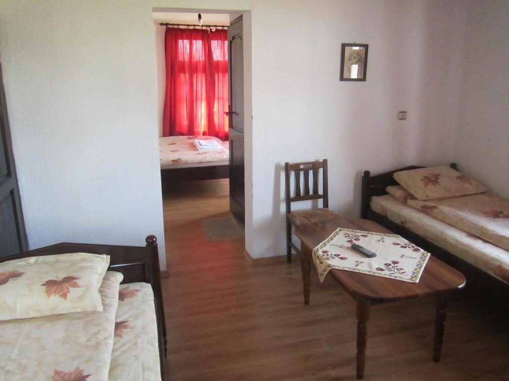 Guest House Popov Marchevo Exterior foto